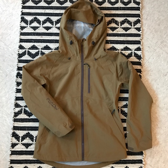 flylow puma jacket review